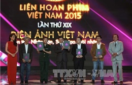 Bốn giải Bông sen Vàng tại Liên hoan phim Việt Nam lần thứ 19