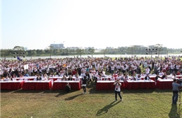 Hàng ngàn người "Chạy vì trái tim" tại Công viên Yên Sở