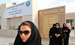 Saudi Arabia: Lần đầu tiên phụ nữ trúng cử vào hội đồng địa phương 