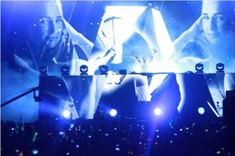 Bùng nổ cùng “Ông hoàng nhạc Trance” Armin Van Buuren