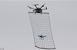 Cảnh sát Nhật “vung lưới” bắt thiết bị bay trái phép