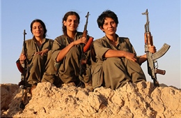 “Đội quân tóc dài” khiến khủng bố IS bạt vía