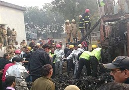 Máy bay Ấn Độ rơi, 10 người thiệt mạng