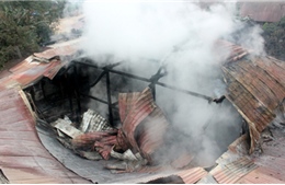 Hỏa hoạn thiêu rụi nhà sàn 3 gian tại Yên Bái