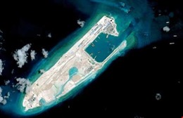 Mỹ phản đối Trung Quốc thử đường băng trái phép ở Biển Đông