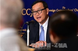 Ông Sam Rainsy đang chịu các lệnh bắt giữ và triệu tập 