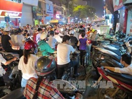 Phân luồng lại giao thông trên nhiều tuyến phố Hà Nội