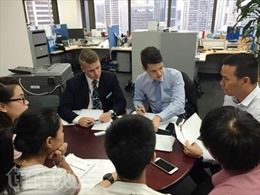 Australia điều tra vụ du học sinh Việt bị lừa mua vé máy bay giả 