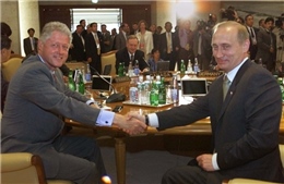 Ông Clinton từng ghi nhận "tiềm năng lớn" ở Tổng thống Putin