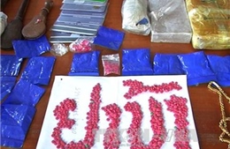 Sơn La: Bắt vụ vận chuyển 6 bánh heroin và 4.000 viên ma túy
