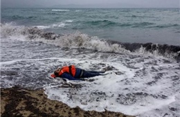 Thổ Nhĩ Kỳ phát hiện thêm nhiều thi thể trên bờ biển 
