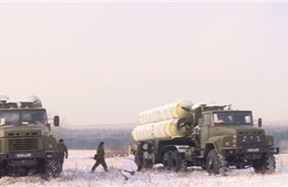 Đoàn xe S-300 của Nga bị "phục kích"