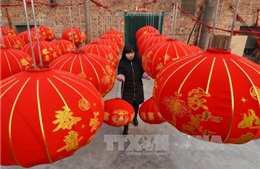 Người Trung Quốc chuẩn bị Tết từ mùng 8 tháng Chạp 