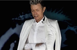 Cố danh ca David Bowie giành quán quân Billboard