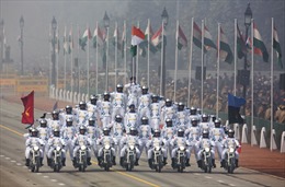 Quân đội Ấn Độ duyệt binh ấn tượng trong Ngày Cộng hòa