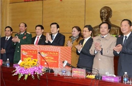 Chủ tịch nước Trương Tấn Sang chúc Tết tại Nghệ An