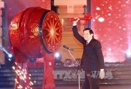Chủ tịch nước Trương Tấn Sang dự "Xuân Quê hương" 2016