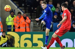 Leicester trả nợ sòng phẳng trước Liverpool