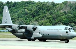 Trục trặc kỹ thuật, máy bay quân sự Malaysia hạ cánh khẩn