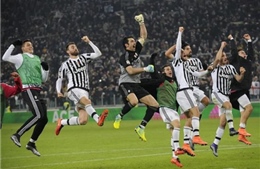 Juventus trở lại đỉnh Serie A