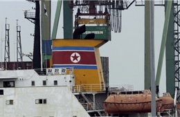Hàn Quốc định cấm các tàu đi qua Triều Tiên cập cảng