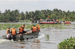 Tìm kiếm 5 ngư dân Khánh Hòa bị trôi dạt trên biển