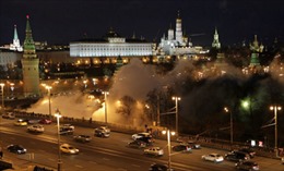 Người Nga hoảng hốt khi Điện Kremlin mù mịt khói