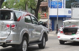 Tai nạn liên hoàn giữa ba xe ôtô tại Lâm Đồng