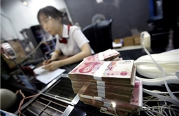 Nhà giàu Trung Quốc tuồn tiền ra nước ngoài