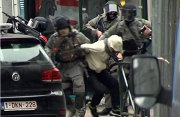 Bắt được nghi can chính vụ khủng bố Paris