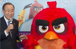LHQ "bổ nhiệm" chim Angry Bird làm đại sứ danh dự 
