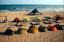 Du lịch cắm trại hút khách đến Bình Thuận
