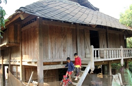Lưu giữ nhà sàn truyền thống dân tộc Thái