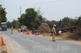 Mô tô chạy tốc độ cao đâm thẳng xe tải, lái xe tử vong