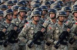 Quân đội Trung Quốc ngừng các dịch vụ phải trả tiền 