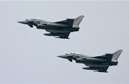 Chiến đấu cơ NATO "bám đuôi" máy bay BTQP Nga 