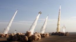 Iran quyết không từ bỏ chương trình tên lửa 