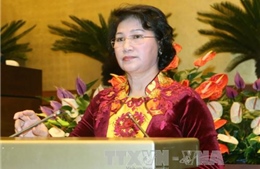 Chủ tịch Quốc hội dự Lễ hội Mặt trăng - Thắp sáng ước mơ thiếu nhi Việt Nam 2017