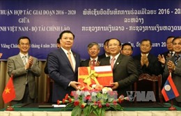 Việt Nam và Lào tăng cường hợp tác tài chính 