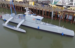 Mỹ tiết lộ cỗ máy "khủng" không người lái săn tàu ngầm