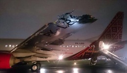 Indonesia: Hai máy bay va chạm trên đường băng