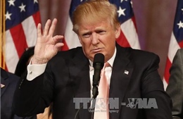 Tỷ phú Trump "phán" kinh tế Mỹ suy thoái