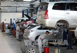 Toyota Việt Nam triệu hồi gần 800 xe Innova