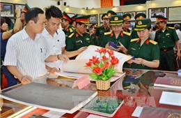 Triển lãm "Hoàng Sa, Trường Sa là của Việt Nam" tại Bắc Ninh