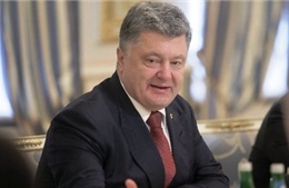 Ông Poroshenko tuyên bố Ukraine đã sống lại