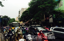 Bắc bộ có mưa, Nam bộ duy trì nắng nóng