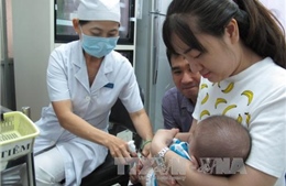 Hà Nội: Thêm 5.500 liều vắc xin Pentaxim từ ngày 5/5