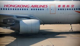 Hàng chục hành khách máy bay bị thương