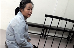 14 năm tù cho “cò” lừa đảo chạy viên chức