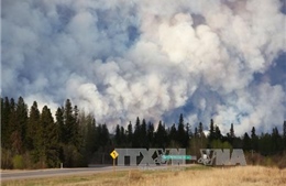 Cháy rừng tại Canada vẫn tiếp tục lan rộng